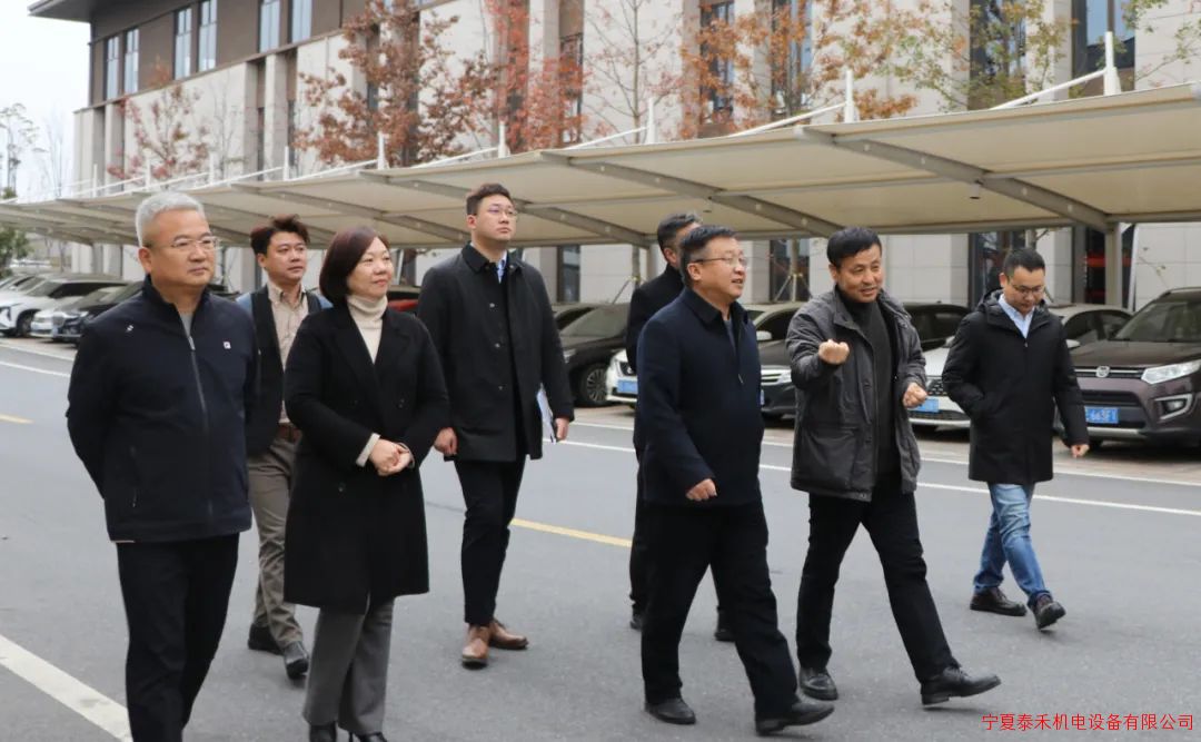 耐普礦機與黑貓股份簽署戰略合作協(xié)議